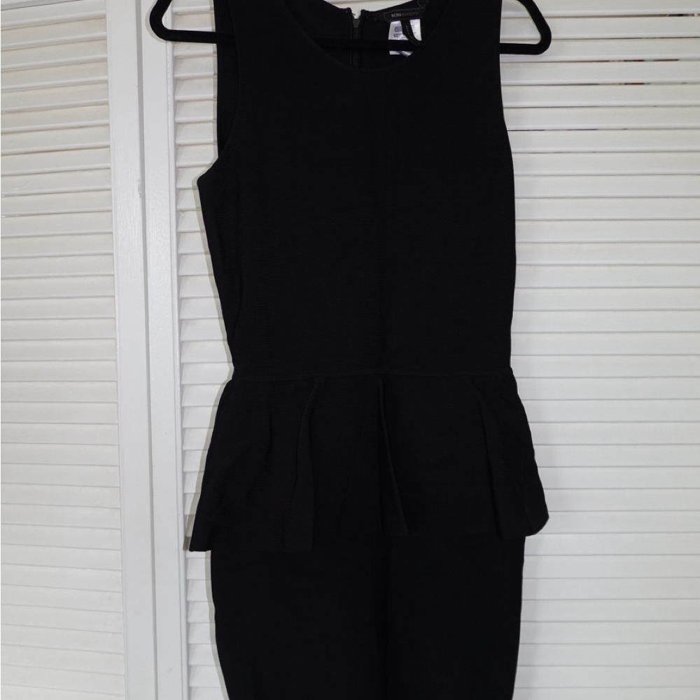 BCBGMaxAzria Black Textured Sleeveless Dress